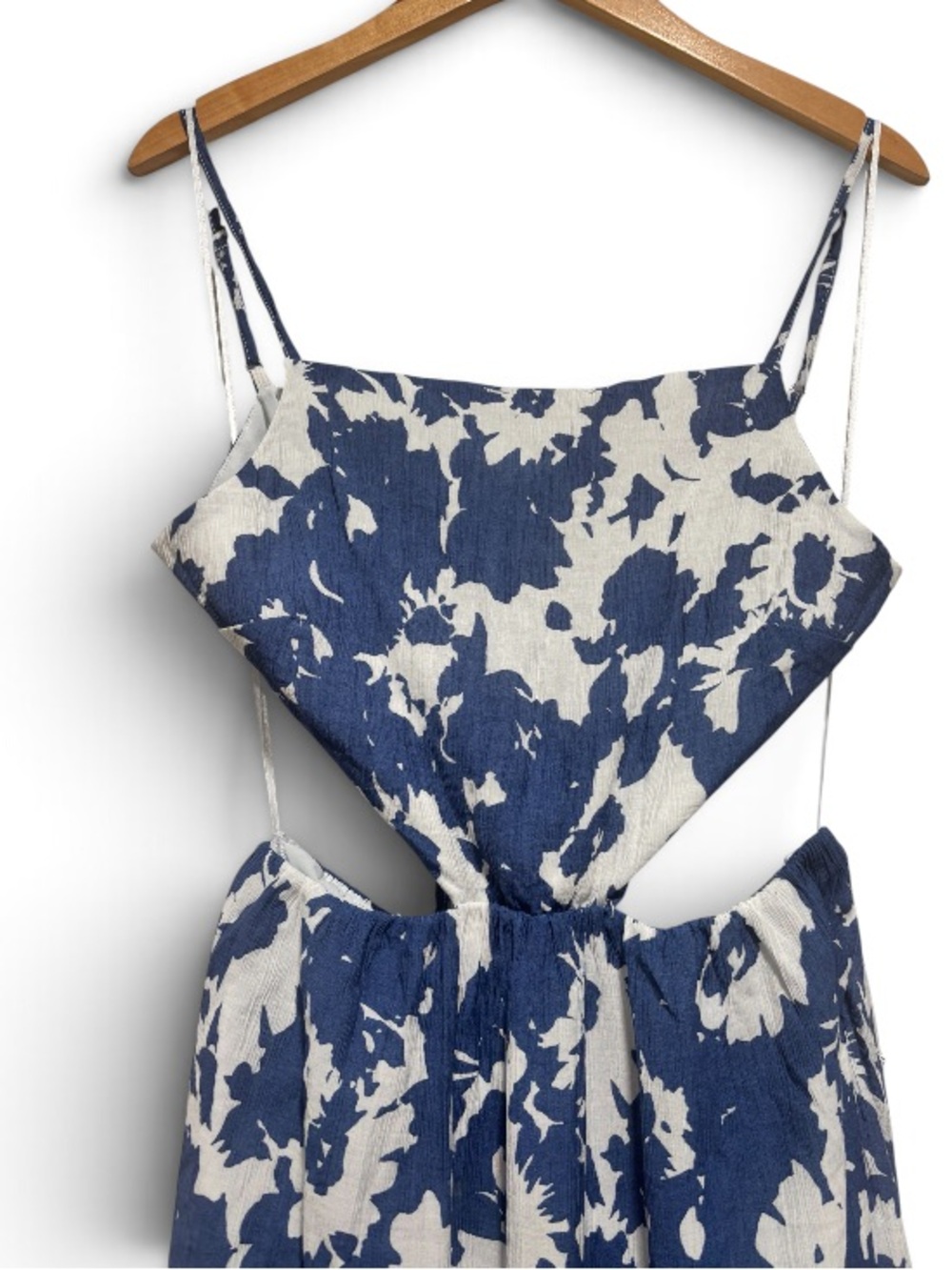 Abercrombie & Fitch Blue & White Cutout Maxi Dress Medium Lined Pockets - Picture 5 of 10